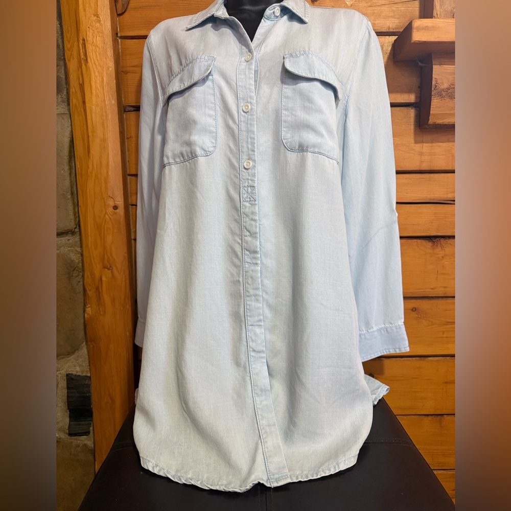 Women’s Button Front Collared Top Chicos size 1
